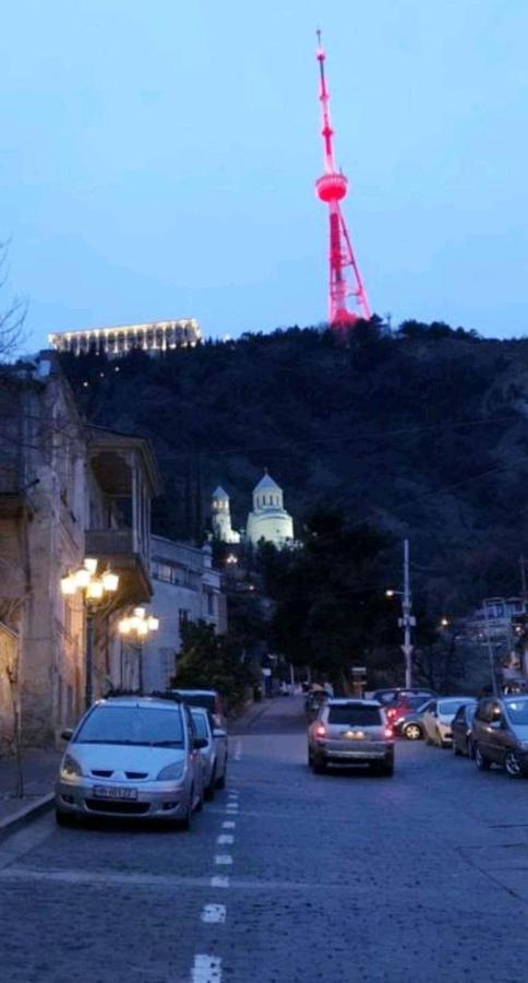 Hostel Pirosmani Tbilisi Eksteriør billede