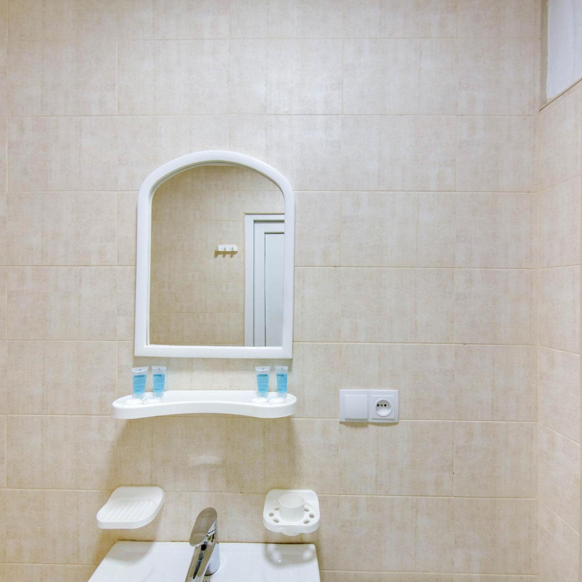 Hostel Pirosmani Tbilisi Eksteriør billede